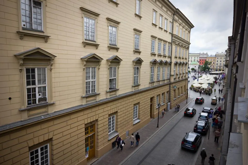 Aparthotel Pokoje Goscinne Sw. Anny Cracovia Polonia