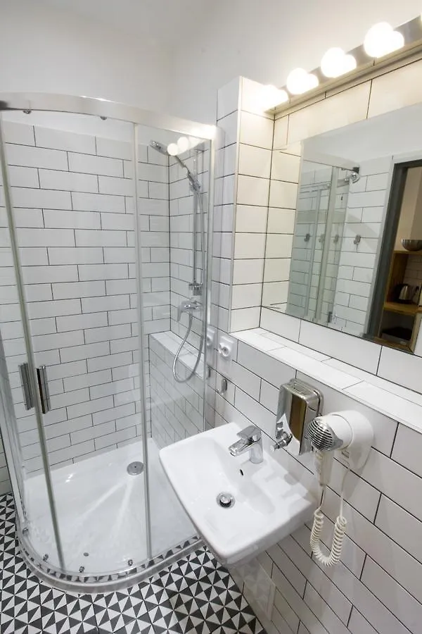 Aparthotel Pokoje Goscinne Sw. Anny Krakow Poland