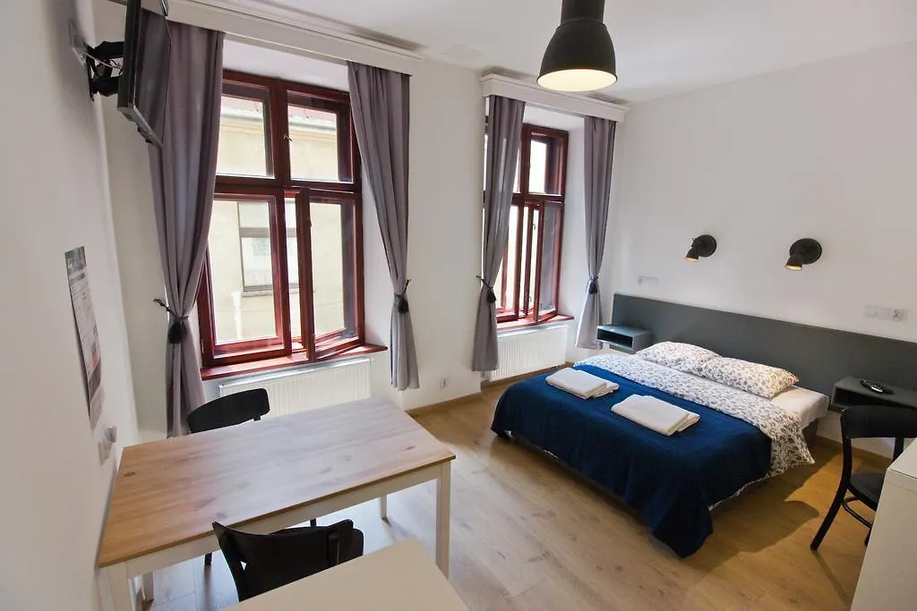 Aparthotel Pokoje Goscinne Sw. Anny Krakow